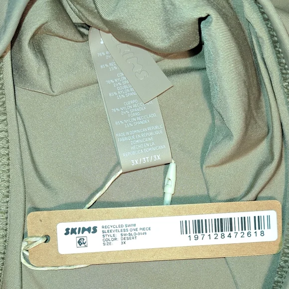 ⛱️NWT SKIMS 1 pc Sleeveless high neck zip front tank swimsuit Nude DESERT 3X - Picture 6 of 8